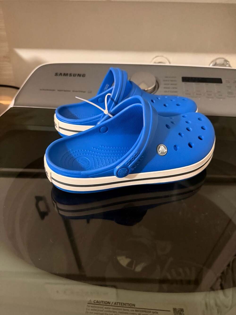 Crocs Unisex Crocband Clog Blue Bolt Size M6 W8